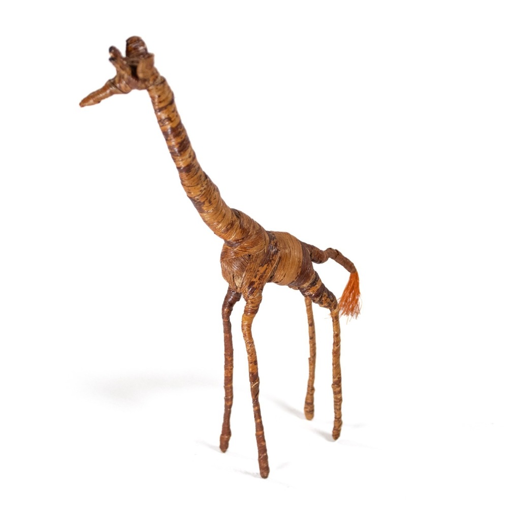 Handmade African Woven Raffia Giraffe Figurine – Folk Art Straw Animal Sculpture - Picture 2 of 13